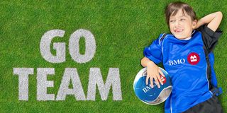 Girl_on_grass_english